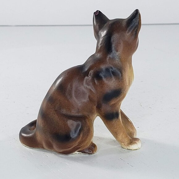 Vintage Lipper & Mann Creations Striped Tabby Cat Figurine Sitting Brown - Picture 5 of 10